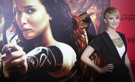 Cast member Jennifer Lawrence attends the premiere of the film "The Hunger Games: Catching Fire" in New York, November 20, 2013. REUTERS/Car Cast member Jennifer Lawrence attends the premiere of the film "The Hunger Games: Catching Fire" in New York, November 20, 2013. REUTERS/Car