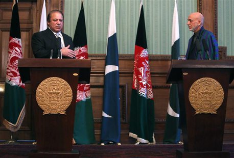 Afghanistan's President Hamid Karzai (R) and Pakistan's Prime Minister Nawaz Sharif attend a joint news conference in Kabul November 30, 201 Afghanistan's President Hamid Karzai (R) and Pakistan's Prime Minister Nawaz Sharif attend a joint news conference in Kabul November 30, 201