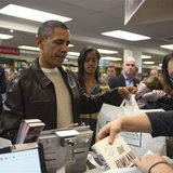 U.S. President Barack Obama shops with daughter Malia at Politics and Prose Bookstore and Coffeehouse in Washington, November 30, 2013. REUT U.S. President Barack Obama shops with daughter Malia at Politics and Prose Bookstore and Coffeehouse in Washington, November 30, 2013. REUT