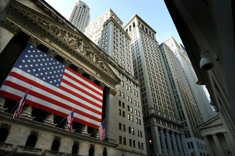 An American flag hangs over the exterior of the New York Stock Exchange in New York, October 9, 2008. REUTERS/Mike Segar An American flag hangs over the exterior of the New York Stock Exchange in New York, October 9, 2008. REUTERS/Mike Segar