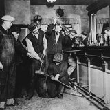 U.S. Prohibition agents destroy a bar in an undated photo held by the National Archives and Records Administration.
CREDIT: REUTERS/U.S. INFORMATION AGENCY/NARAE/HANDOUT VIA REUTERS U.S. Prohibition agents destroy a bar in an undated photo held by the National Archives and Records Administration.
CREDIT: REUTERS/U.S. INFORMATION AGENCY/NARAE/HANDOUT VIA REUTERS