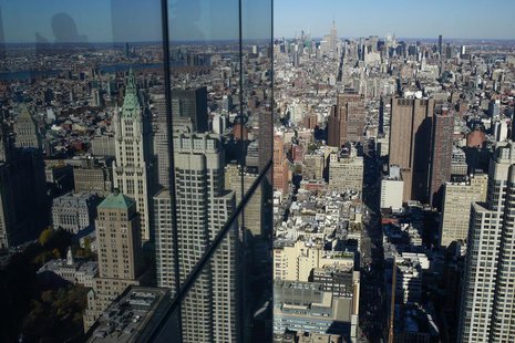 The Manhattan skyline is seen from the 68th floor of the 4 World Trade Center tower in New York, November 13, 2013. REUTERS/Shannon Stapleto The Manhattan skyline is seen from the 68th floor of the 4 World Trade Center tower in New York, November 13, 2013. REUTERS/Shannon Stapleto