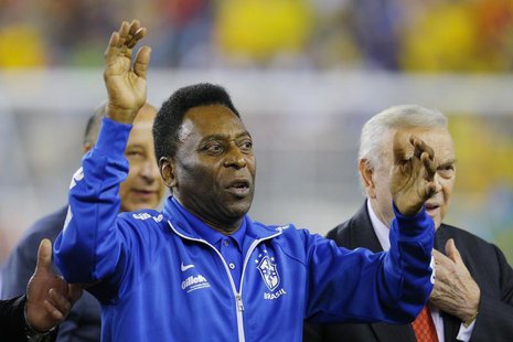 Soccer great Pele waves to the crowd before the international friendly soccer match between Brazil and Portugal in Foxborough, Massachusetts Soccer great Pele waves to the crowd before the international friendly soccer match between Brazil and Portugal in Foxborough, Massachusetts