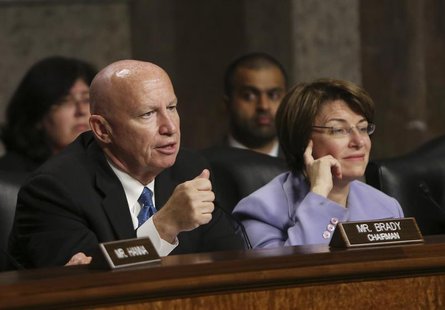 Joint Economic Committee members chairman Rep. Kevin Brady (R-TX) (L) and co-chair Sen. Amy Klobuchar (D-MN) (R) question Federal Reserve Bo Joint Economic Committee members chairman Rep. Kevin Brady (R-TX) (L) and co-chair Sen. Amy Klobuchar (D-MN) (R) question Federal Reserve Bo