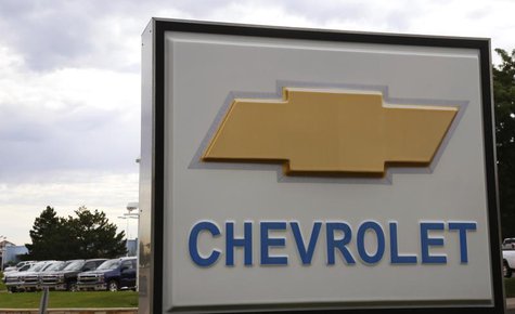 The sign at a General Motors Chevrolet dealer is pictured in Golden, Colorado September 4, 2013. REUTERS/Rick Wilking The sign at a General Motors Chevrolet dealer is pictured in Golden, Colorado September 4, 2013. REUTERS/Rick Wilking
