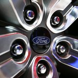 Ford Edge Concept vehicle rim hub is pictured at the 2013 Los Angeles Auto Show in Los Angeles, California November 20, 2013. REUTERS/Mike B Ford Edge Concept vehicle rim hub is pictured at the 2013 Los Angeles Auto Show in Los Angeles, California November 20, 2013. REUTERS/Mike B