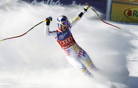 Lindsey Vonn of the U.S. celebrates winning the women's World Cup Super G in Beaver Creek, Colorado December 7, 2011. REUTERS/Rick Wilking Lindsey Vonn of the U.S. celebrates winning the women's World Cup Super G in Beaver Creek, Colorado December 7, 2011. REUTERS/Rick Wilking