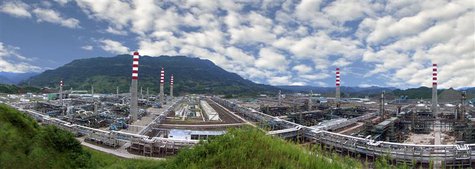 A gas purifying plant is seen at Sinopec's Puguang gas field in Dazhou, Sichuan province, in this handout picture taken August 29, 2009 and A gas purifying plant is seen at Sinopec's Puguang gas field in Dazhou, Sichuan province, in this handout picture taken August 29, 2009 and
