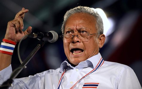 Protest leader Suthep Thaugsuban stresses a point as he addresses anti-government protesters at the occupied Government complex in Bangkok D Protest leader Suthep Thaugsuban stresses a point as he addresses anti-government protesters at the occupied Government complex in Bangkok D