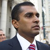 Mathew Martoma leaves Manhattan Federal Court after facing charges on an insider trading scheme in New York August 23, 2013. REUTERS/Andrew Mathew Martoma leaves Manhattan Federal Court after facing charges on an insider trading scheme in New York August 23, 2013. REUTERS/Andrew