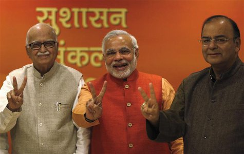 (From L - R) India's main opposition Hindu-nationalist Bharatiya Janata Party (BJP) leader Lal Krishna Advani, Gujarat's chief minister and (From L - R) India's main opposition Hindu-nationalist Bharatiya Janata Party (BJP) leader Lal Krishna Advani, Gujarat's chief minister and