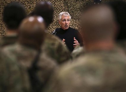 U.S. Secretary of Defense Chuck Hagel speaks to U.S. troops at the Kandahar Air Base, December 8, 2013. REUTERS/Mark Wilson/Pool U.S. Secretary of Defense Chuck Hagel speaks to U.S. troops at the Kandahar Air Base, December 8, 2013. REUTERS/Mark Wilson/Pool