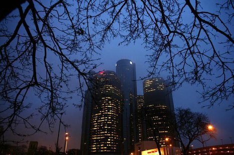 The GM headquarters is seen in downtown Detroit, Michigan December 9, 2008. REUTERS/Carlos Barria The GM headquarters is seen in downtown Detroit, Michigan December 9, 2008. REUTERS/Carlos Barria