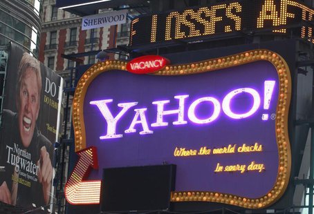 A Yahoo billboard is seen in New York's Times Square October 19, 2010. Yahoo Inc will be reporting its quarterly earnings Tuesday. REUTERS/B A Yahoo billboard is seen in New York's Times Square October 19, 2010. Yahoo Inc will be reporting its quarterly earnings Tuesday. REUTERS/B