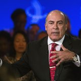 Muhtar Kent, chairman and CEO of the Coca-Cola Company speaks at the Clinton Global Initiative (CGI) in New York September 25, 2013. REUTERS Muhtar Kent, chairman and CEO of the Coca-Cola Company speaks at the Clinton Global Initiative (CGI) in New York September 25, 2013. REUTERS