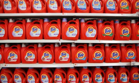 Procter & Gamble's Tide detergent can be seen on display at a new Wal-Mart store in Chicago January 24, 2012. REUTERS/John Gress Procter & Gamble's Tide detergent can be seen on display at a new Wal-Mart store in Chicago January 24, 2012. REUTERS/John Gress