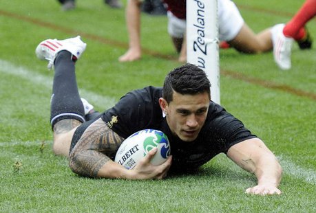 New Zealand All Blacks' Sonny Bill Williams scores a try during their Rugby World Cup Pool A match against Canada at Wellington Regional Sta New Zealand All Blacks' Sonny Bill Williams scores a try during their Rugby World Cup Pool A match against Canada at Wellington Regional Sta