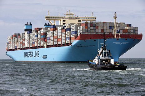 The MV Maersk Mc-Kinney Moller, the world's biggest container ship, arrives at the harbour of Rotterdam August 16, 2013. REUTERS/Michael Koo The MV Maersk Mc-Kinney Moller, the world's biggest container ship, arrives at the harbour of Rotterdam August 16, 2013. REUTERS/Michael Koo