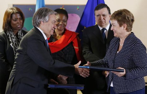 U.N. High Commissioner for Refugees (UNHCR) Antonio Guterres shakes hands with European Commissioner for International Cooperation, Humanita U.N. High Commissioner for Refugees (UNHCR) Antonio Guterres shakes hands with European Commissioner for International Cooperation, Humanita