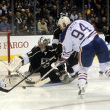 Dec 17, 2013; Los Angeles, CA, USA; Los Angeles Kings goalie Martin Jones (31) blocks a shot by Edmonton Oilers left wing Ryan Smyth (94) du Dec 17, 2013; Los Angeles, CA, USA; Los Angeles Kings goalie Martin Jones (31) blocks a shot by Edmonton Oilers left wing Ryan Smyth (94) du