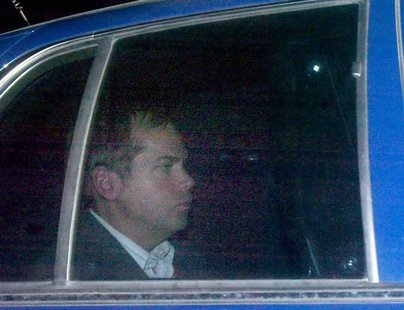 John Hinckley Jr. departs from the E. Barrett Prettyman U.S. District Court building in Washington, November 18, 2003. REUTERS/Brendan Smial John Hinckley Jr. departs from the E. Barrett Prettyman U.S. District Court building in Washington, November 18, 2003. REUTERS/Brendan Smial