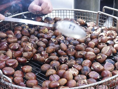Roasted chestnuts Roasted chestnuts