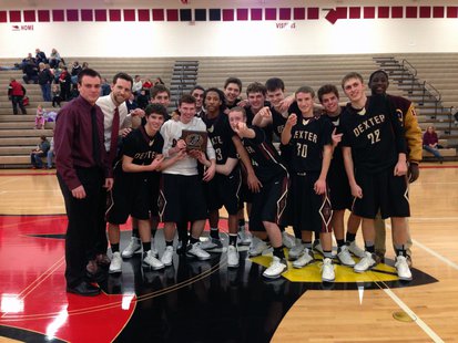 Dexter won the varsity boys division of the 5th Annual Cardinal Holiday Hoops Tournament. Dexter won the varsity boys division of the 5th Annual Cardinal Holiday Hoops Tournament.