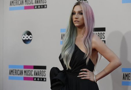 Musician Ke$ha arrives at the 41st American Music Awards in Los Angeles, California November 24, 2013. REUTERS/Mario Anzuoni Musician Ke$ha arrives at the 41st American Music Awards in Los Angeles, California November 24, 2013. REUTERS/Mario Anzuoni