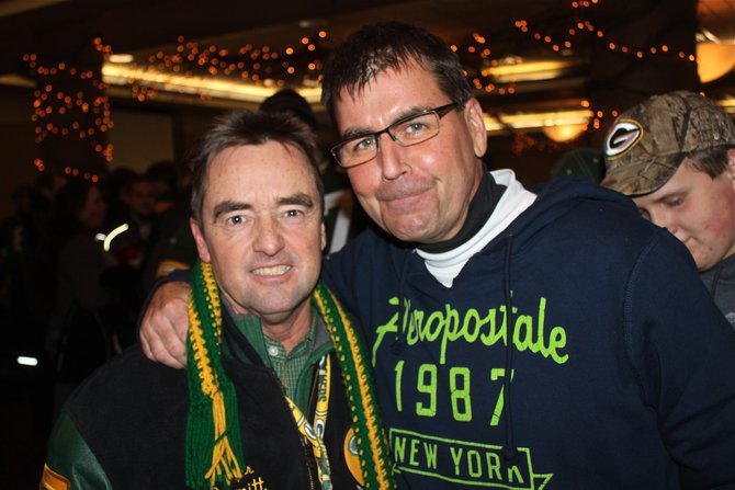 Playoffs vs. San Francisco :: 1/5/14 :: with the Mayor of Green Bay