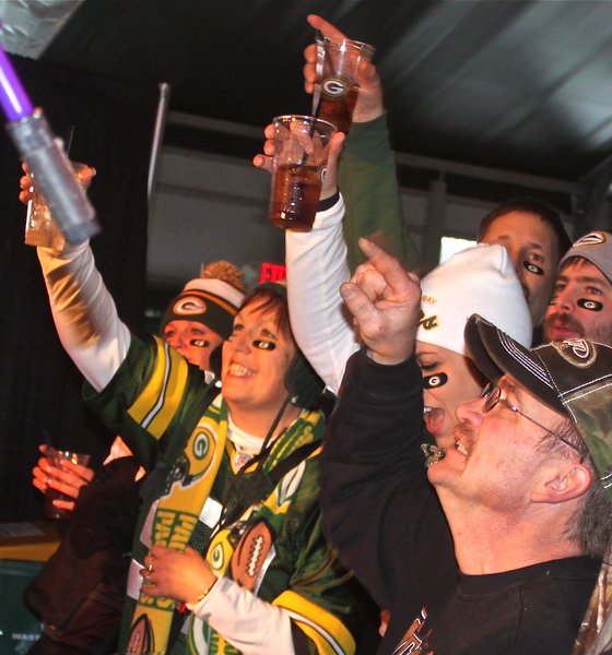 Playoffs vs. San Francisco :: 1/5/14