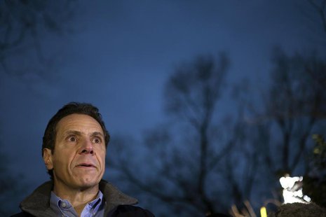 New York Governor Andrew Cuomo gives a news conference after a Metro North train derailment in the Bronx borough of New York December 1, 201 New York Governor Andrew Cuomo gives a news conference after a Metro North train derailment in the Bronx borough of New York December 1, 201