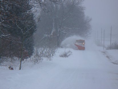 Plow truck in rural Kalamazoo County (Courtesy Kalamazoo County Road Commission) Plow truck in rural Kalamazoo County (Courtesy Kalamazoo County Road Commission)