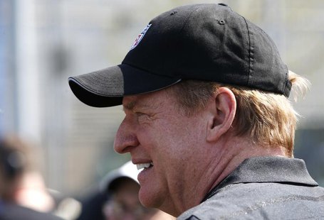 NFL Commissioner Roger Goodell takes part in an NFL Play 60 Youth Football Clinic with top NFL Draft prospects ahead of the 2013 NFL Draft i NFL Commissioner Roger Goodell takes part in an NFL Play 60 Youth Football Clinic with top NFL Draft prospects ahead of the 2013 NFL Draft i