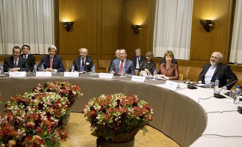 (L-R) China's Foreign Minister Wang Yi, U.S. Secretary of State John Kerry, France's Foreign Minister Laurent Fabius, Russia's Foreign Minis (L-R) China's Foreign Minister Wang Yi, U.S. Secretary of State John Kerry, France's Foreign Minister Laurent Fabius, Russia's Foreign Minis