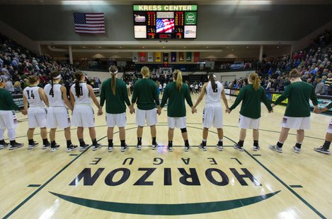 Green Bay Womens basketball team before game. Courtesy: Green Bay Athletics
Green Bay Womens basketball team before game. Courtesy: Green Bay Athletics