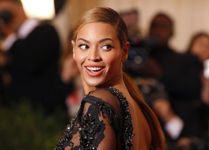 Singer Beyonce arrives at the Metropolitan Museum of Art Costume Institute Benefit celebrating the opening of the "Schiaparelli and Prada: I Singer Beyonce arrives at the Metropolitan Museum of Art Costume Institute Benefit celebrating the opening of the "Schiaparelli and Prada: I
