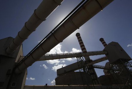 A part of Alcoa Inc.'s aluminium plant in Sardinian is pictured in Portovesme, next to Cagliari September 1, 2012. REUTERS/Alessandro Bianch A part of Alcoa Inc.'s aluminium plant in Sardinian is pictured in Portovesme, next to Cagliari September 1, 2012. REUTERS/Alessandro Bianch
