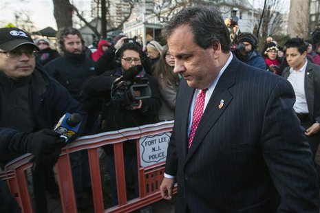 New Jersey Governor Chris Christie departs City Hall in Fort Lee, New Jersey January 9, 2014. REUTERS/Lucas Jackson New Jersey Governor Chris Christie departs City Hall in Fort Lee, New Jersey January 9, 2014. REUTERS/Lucas Jackson