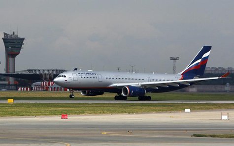 An Aeroflot Airbus A330 plane heading to the Cuban capital Havana takes off from Moscow's Sheremetyevo airport July 6, 2013.REUTERS/Maxim Sh An Aeroflot Airbus A330 plane heading to the Cuban capital Havana takes off from Moscow's Sheremetyevo airport July 6, 2013.REUTERS/Maxim Sh