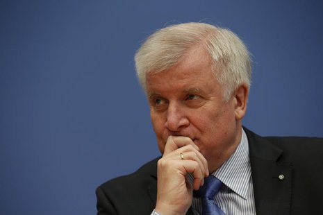 Horst Seehofer, leader of the Christian Social Union (CSU) attends a news conference in the Bundespressekonferenz in Berlin, November 27, 20 Horst Seehofer, leader of the Christian Social Union (CSU) attends a news conference in the Bundespressekonferenz in Berlin, November 27, 20