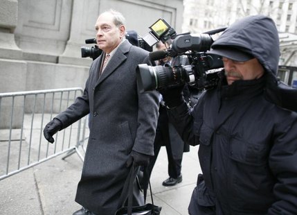 Irving Picard, the bankruptcy trustee in the Bernard Madoff case, exits the U.S. Bankruptcy Court in New York February 2, 2010. REUTERS/Bren Irving Picard, the bankruptcy trustee in the Bernard Madoff case, exits the U.S. Bankruptcy Court in New York February 2, 2010. REUTERS/Bren