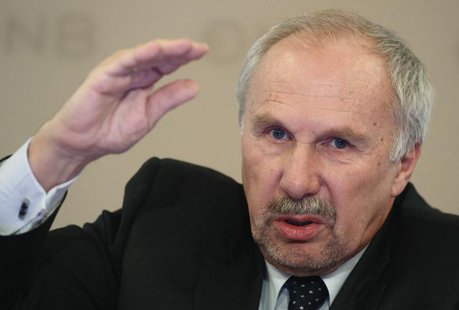 European Central Bank (ECB) Governing Council member Ewald Nowotny addresses a news conference in Vienna December 6, 2013. REUTERS/Heinz-Pet European Central Bank (ECB) Governing Council member Ewald Nowotny addresses a news conference in Vienna December 6, 2013. REUTERS/Heinz-Pet