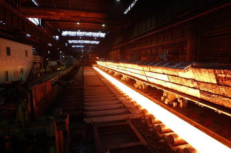 A steel slap is seen at a hot-rolled production at ThyssenKrupp Steel Europe AG in Duisburg November 29, 2013. REUTERS/Ina Fassbender A steel slap is seen at a hot-rolled production at ThyssenKrupp Steel Europe AG in Duisburg November 29, 2013. REUTERS/Ina Fassbender