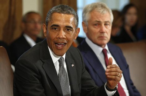U.S. President Barack Obama holds a cabinet meeting at the White House in Washington January 14, 2014. REUTERS/Kevin Lamarque U.S. President Barack Obama holds a cabinet meeting at the White House in Washington January 14, 2014. REUTERS/Kevin Lamarque