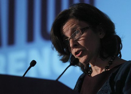Federal Reserve Board Governor Sarah Bloom Raskin delivers a speech entitled "Mortgage Servicing Issues" before the National Consumer Law Ce Federal Reserve Board Governor Sarah Bloom Raskin delivers a speech entitled "Mortgage Servicing Issues" before the National Consumer Law Ce