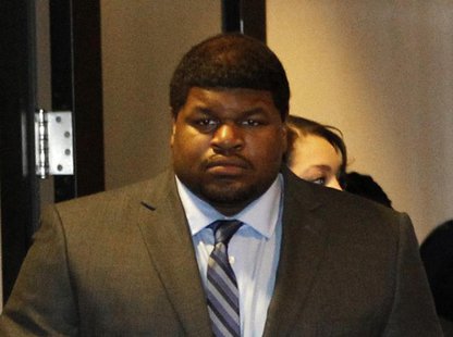 Former Dallas Cowboys player Josh Brent enters the courtroom in Dallas, Texas January 14, 2014. REUTERS/Mike Stone Former Dallas Cowboys player Josh Brent enters the courtroom in Dallas, Texas January 14, 2014. REUTERS/Mike Stone