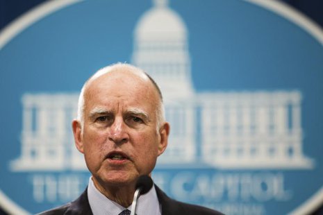 California Governor Jerry Brown unveils his proposed 2014-15 state budget in Sacramento, California, January 9, 2014. REUTERS/Max Whittaker California Governor Jerry Brown unveils his proposed 2014-15 state budget in Sacramento, California, January 9, 2014. REUTERS/Max Whittaker
