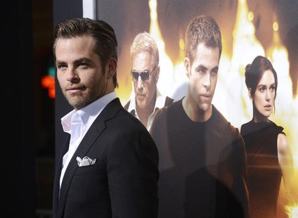 Cast member Chris Pine attends the premiere of the film "Jack Ryan: Shadow Recruit" in Los Angeles January 15, 2014. REUTERS/Phil McCarten Cast member Chris Pine attends the premiere of the film "Jack Ryan: Shadow Recruit" in Los Angeles January 15, 2014. REUTERS/Phil McCarten