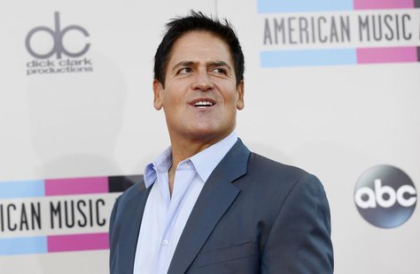 Dallas Mavericks NBA basketball team owner Mark Cuban arrives at the 41st American Music Awards in Los Angeles, California November 24, 2013 Dallas Mavericks NBA basketball team owner Mark Cuban arrives at the 41st American Music Awards in Los Angeles, California November 24, 2013