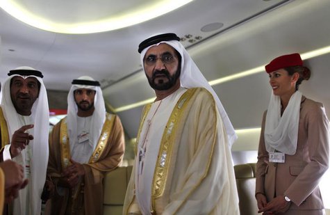 United Arab Emirates' Prime Minister and Ruler of Dubai Sheikh Mohammed bin Rashid al-Maktoum takes a tour inside an Airbus A380 aircraft du United Arab Emirates' Prime Minister and Ruler of Dubai Sheikh Mohammed bin Rashid al-Maktoum takes a tour inside an Airbus A380 aircraft du